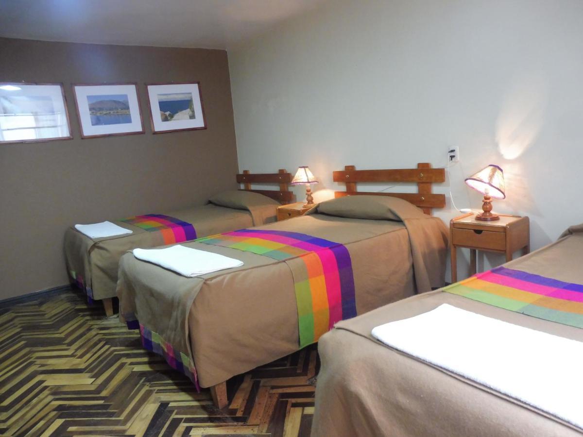 Hostal Los Uros Puno Eksteriør billede